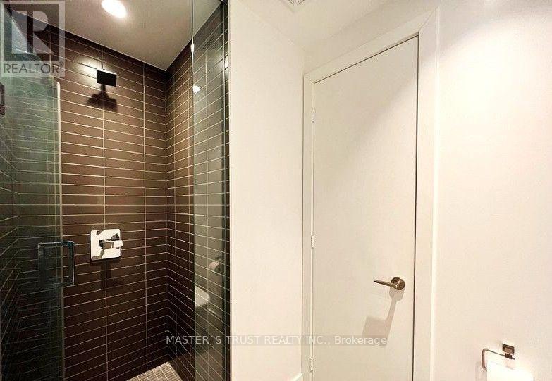 5203 - 7 Grenville Street W, Toronto, Ontario  M4Y 0E9 - Photo 14 - C13608202