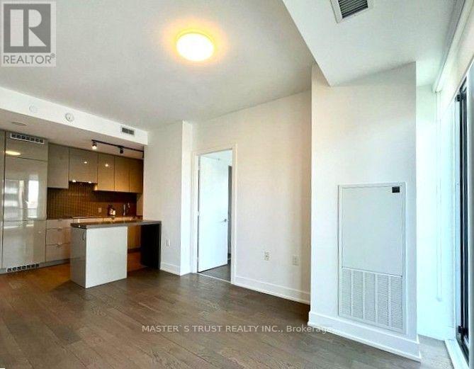 5203 - 7 Grenville Street W, Toronto, Ontario  M4Y 0E9 - Photo 8 - C13608202
