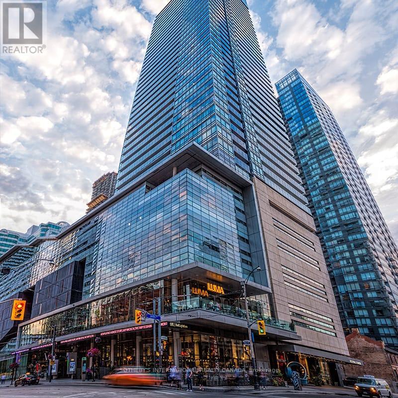 1310 - 80 John Street, Toronto, Ontario  M5V 3X4 - Photo 2 - C13608250
