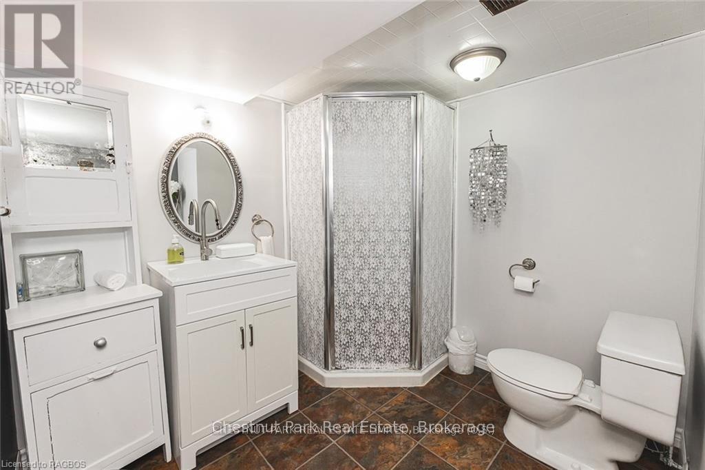 384 Urstadt Street, Georgian Bluffs, Ontario  N4K 6V5 - Photo 25 - X13608216