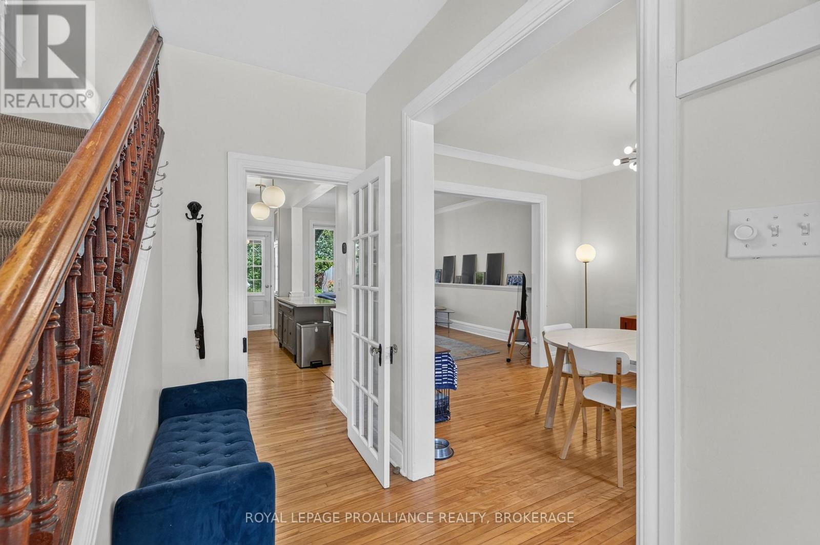36 Livingston Avenue, Kingston, Ontario K7L 4L2 - Photo 4 - X13608212