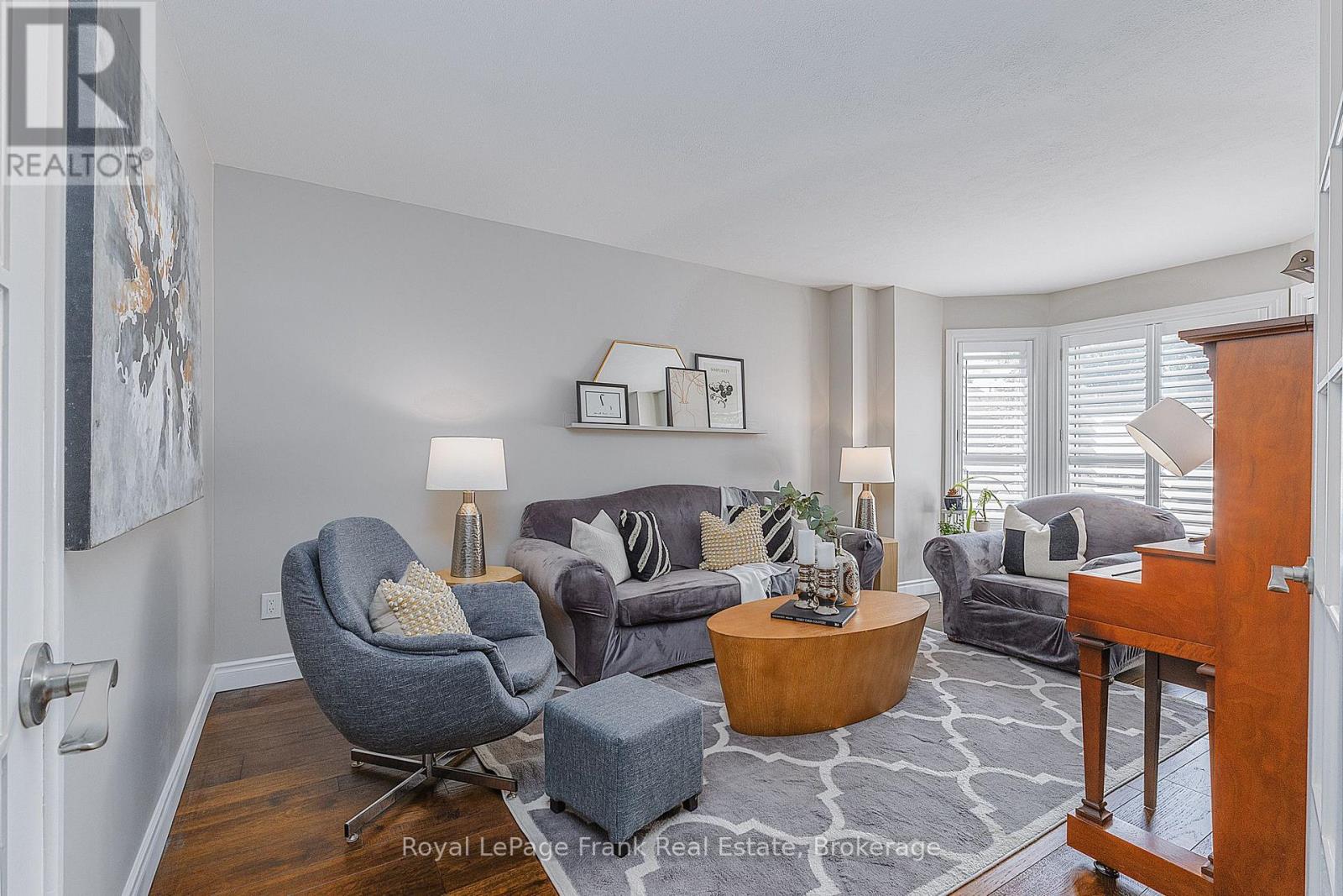 10 Cork Drive, Whitby, Ontario  L1R 2C7 - Photo 8 - E13608196