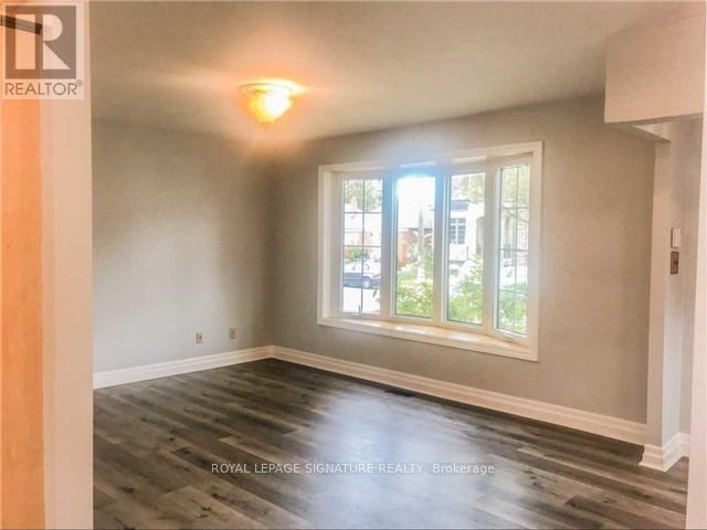 318 Woodmount Avenue, Toronto, Ontario  M4C 4A3 - Photo 2 - E13608204