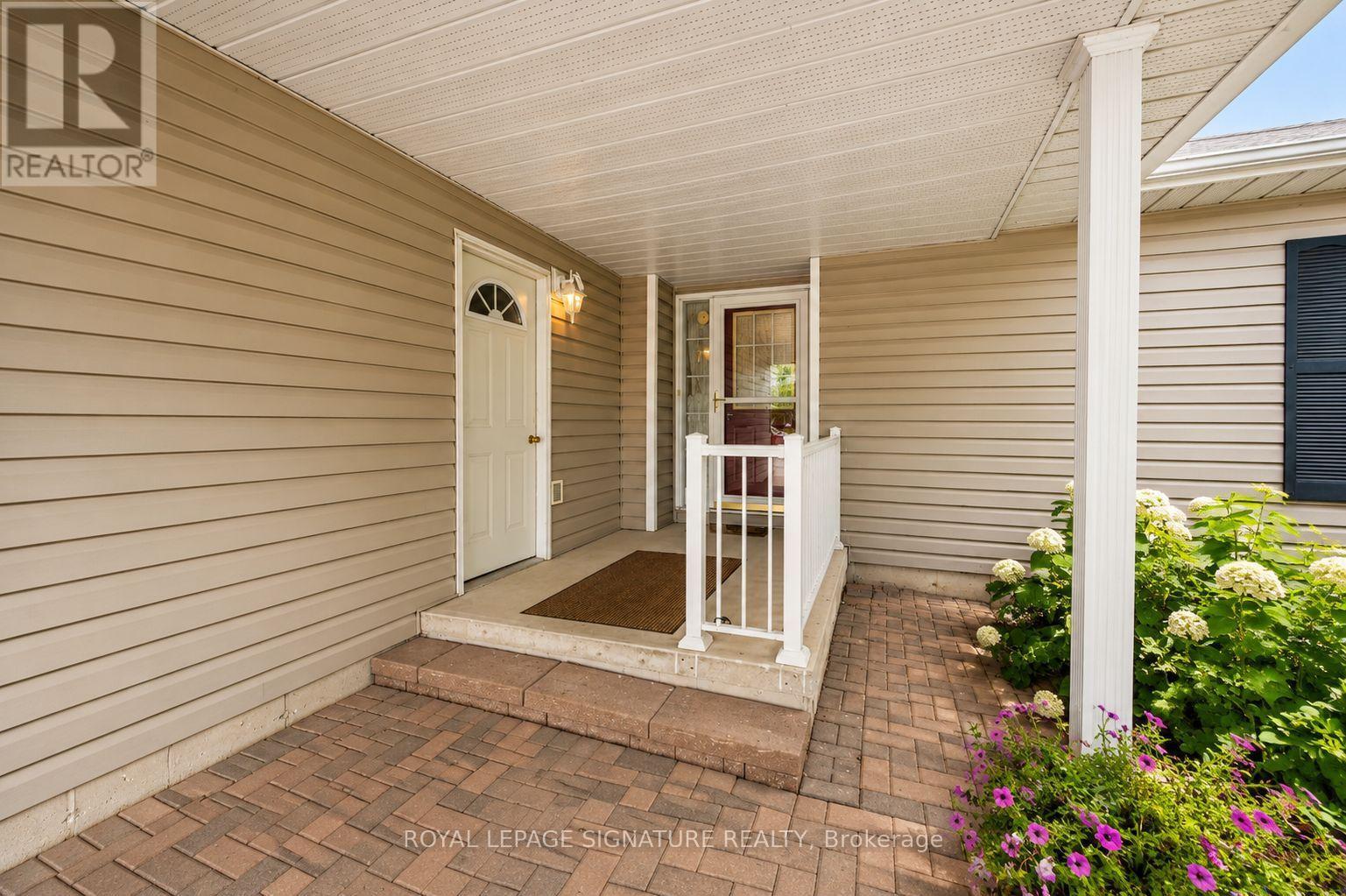 9 Huron Court, Clarington, Ontario  L1B 1A2 - Photo 7 - E13608242
