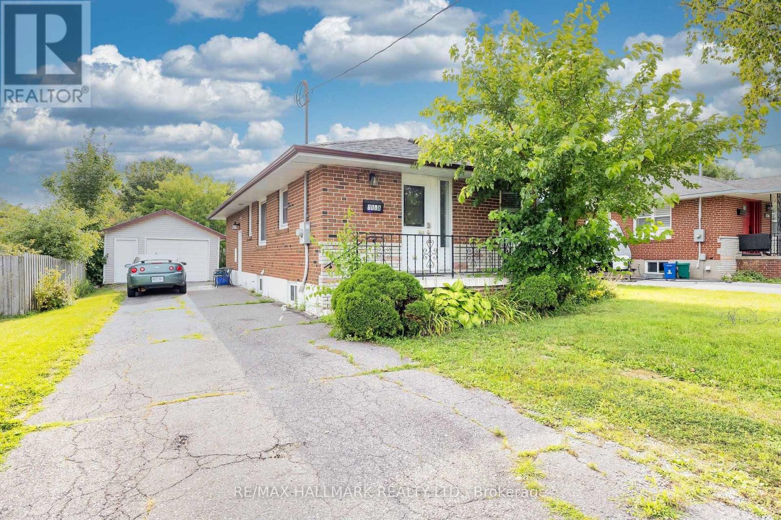 MAIN - 1118 ATHOL STREET, Whitby, Ontario