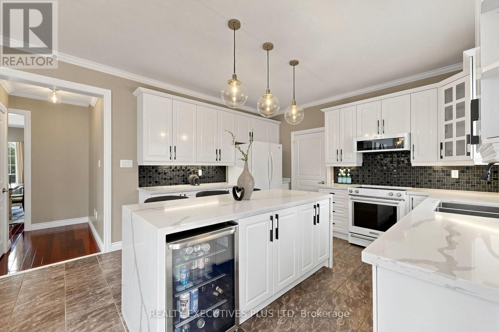 46 Williamson Drive W, Ajax, Ontario  L1T 4M9 - Photo 20 - E13608344