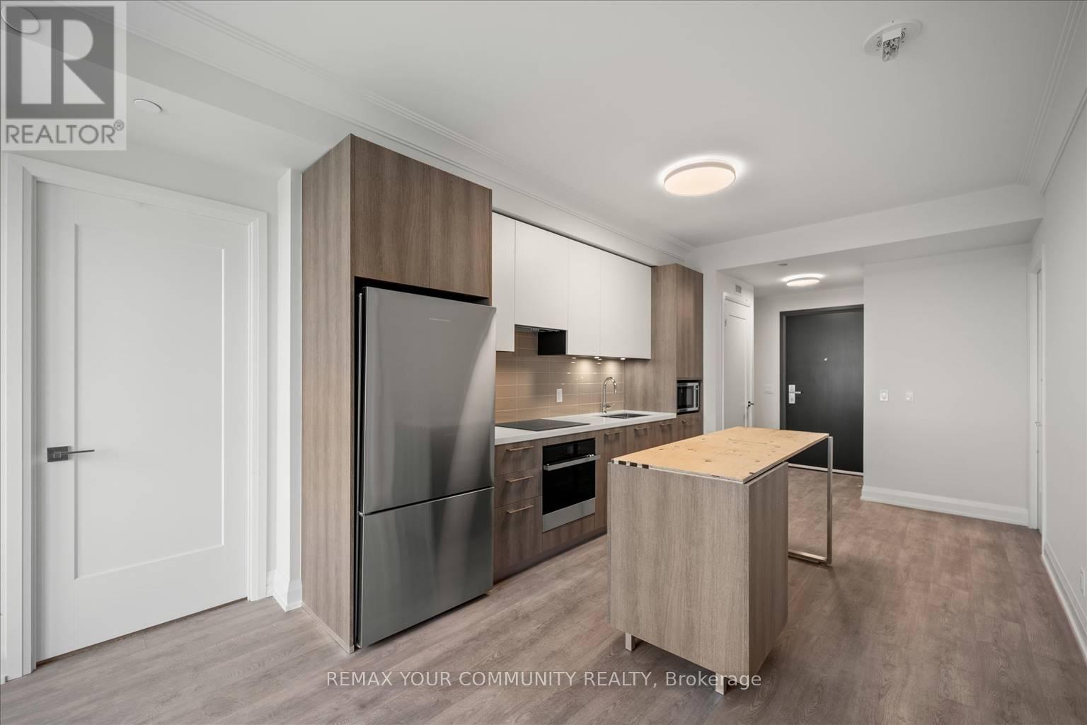 3703 - 8 Water Walk Drive, Markham, Ontario  L3R 6L4 - Photo 5 - N13608114