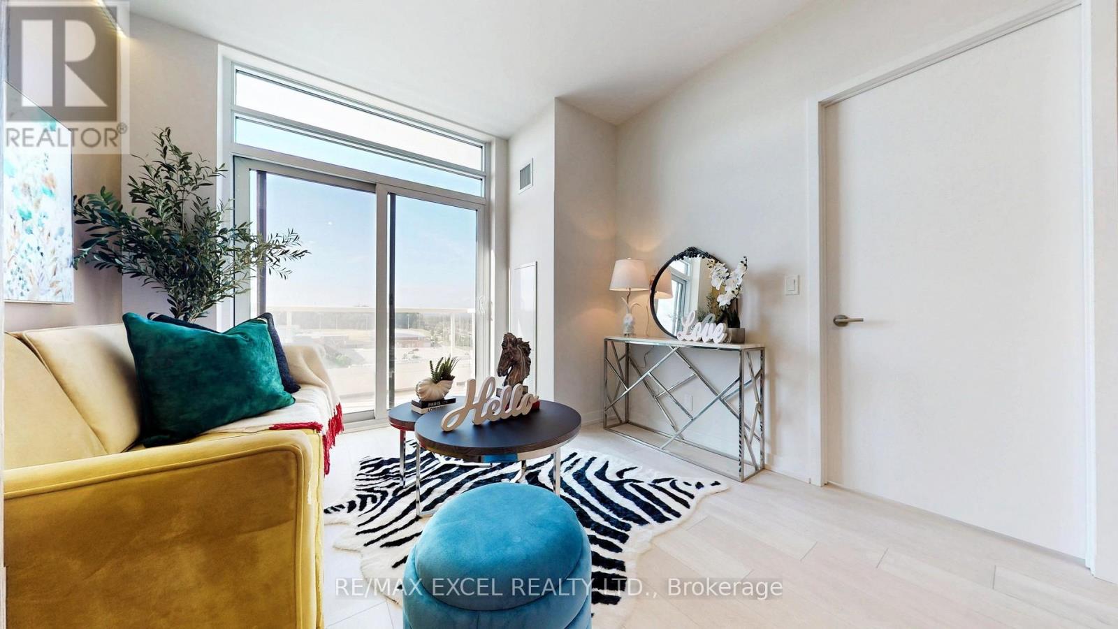 802 - 8 Beverley Glen Boulevard, Vaughan, Ontario  L4J 0L5 - Photo 5 - N13608180