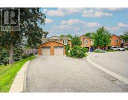 563 TARA HILL CIRCLE, Aurora, Ontario