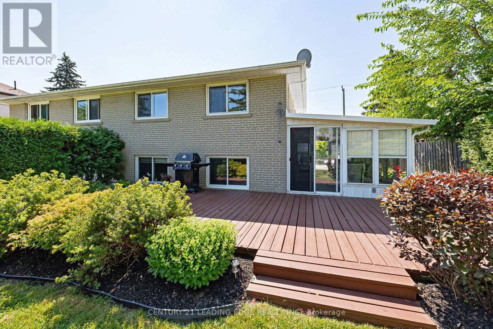 120 Sherwood Forest Drive, Markham, Ontario  L3P 1R1 - Photo 23 - N13608300
