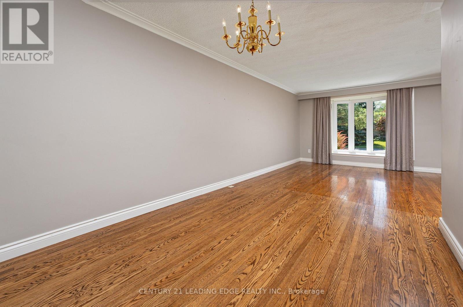 120 Sherwood Forest Drive, Markham, Ontario  L3P 1R1 - Photo 7 - N13608300