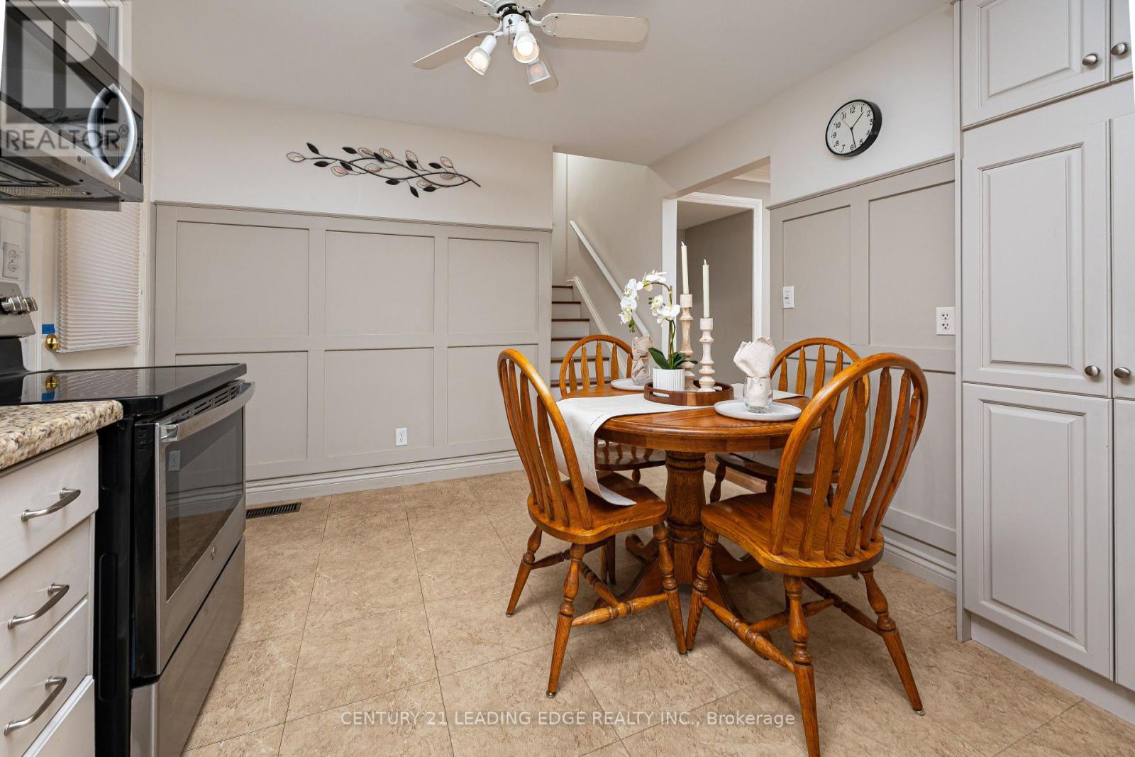 120 Sherwood Forest Drive, Markham, Ontario  L3P 1R1 - Photo 9 - N13608300