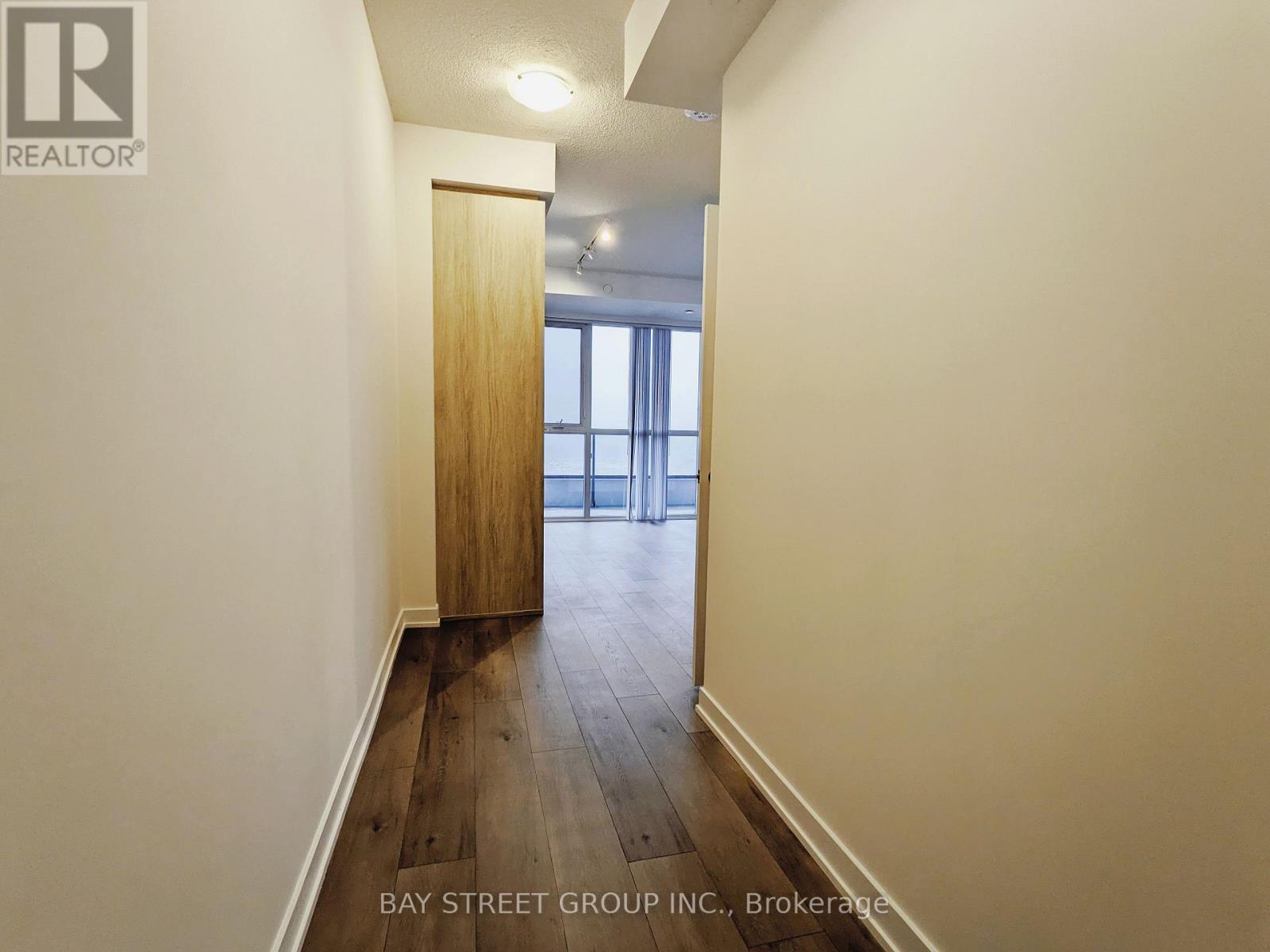 1708 - 38 Honeycrisp Crescent, Vaughan, Ontario  L4K 0M8 - Photo 7 - N13608338