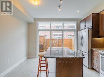 2037 Queensborough Gate, Mississauga, Ontario  L5M 0Y1 - Photo 13 - W13608106