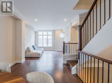 2037 Queensborough Gate, Mississauga, Ontario  L5M 0Y1 - Photo 8 - W13608106