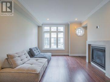 2037 Queensborough Gate, Mississauga, Ontario  L5M 0Y1 - Photo 9 - W13608106