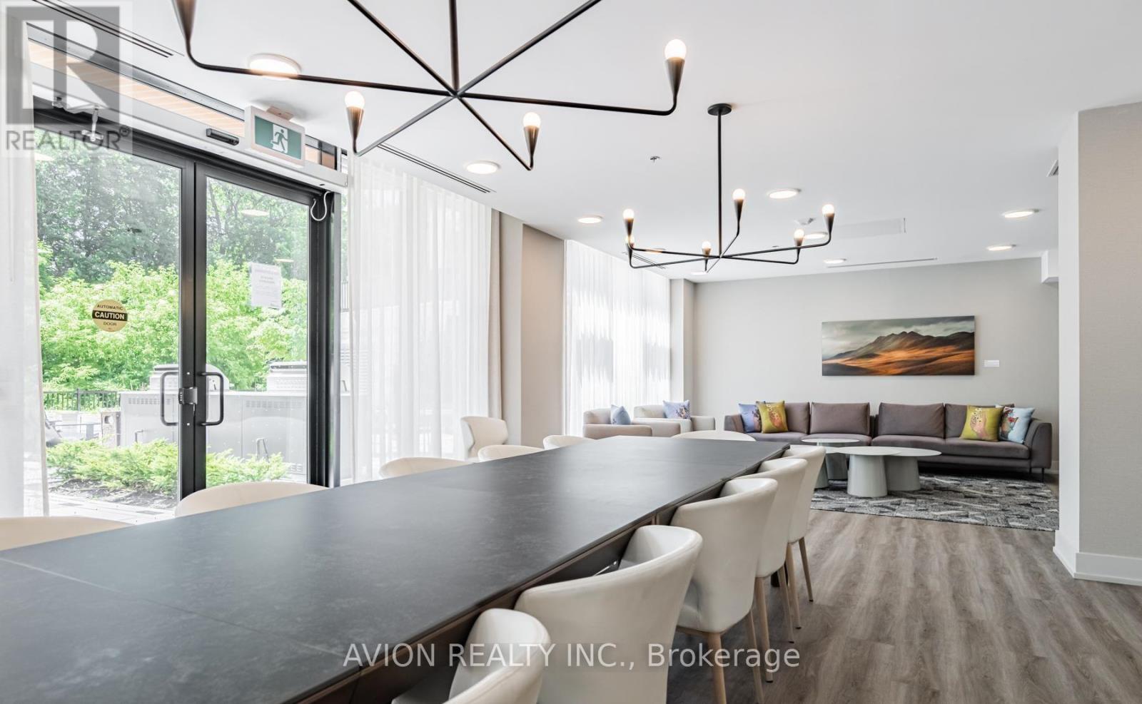 210 - 160 Canon Jackson Drive, Toronto, Ontario  M6M 0B6 - Photo 17 - W13608208
