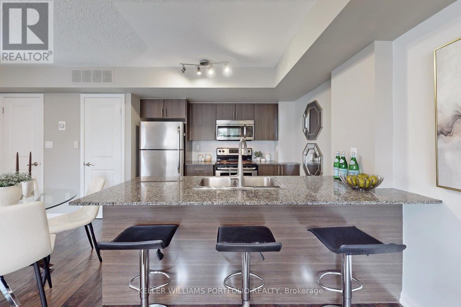 235 - 10 Foundry Avenue, Toronto, Ontario  M6H 0A6 - Photo 10 - W13608284