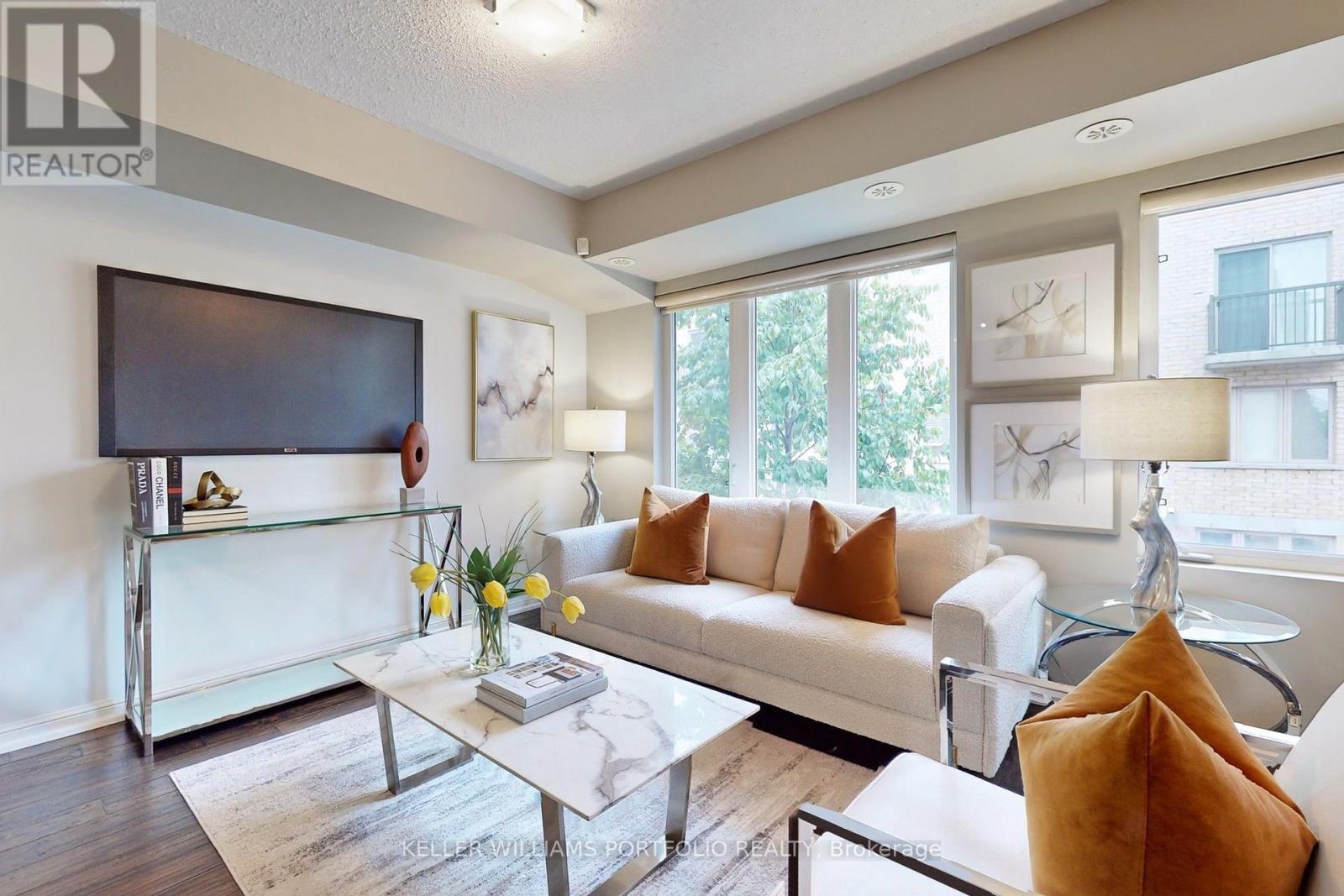 235 - 10 Foundry Avenue, Toronto, Ontario  M6H 0A6 - Photo 3 - W13608284