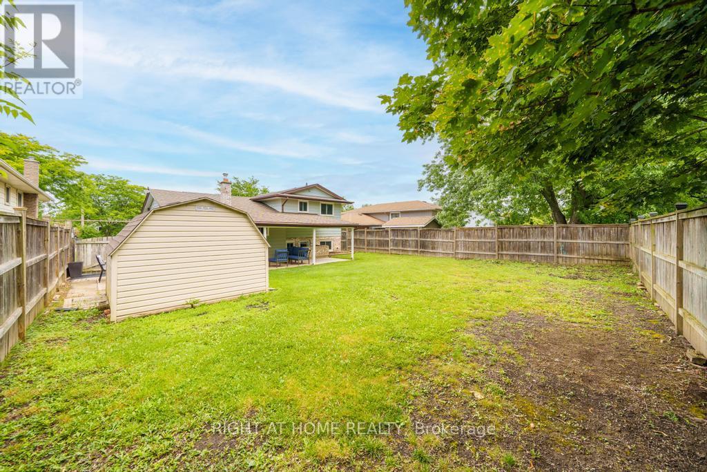 8 Acadia Crescent, St. Catharines, Ontario  L2P 1H8 - Photo 49 - X13608178