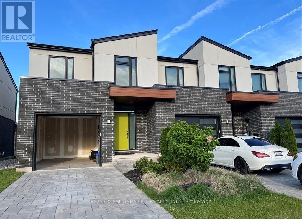 7174 PARSA STREET, Niagara Falls, Ontario