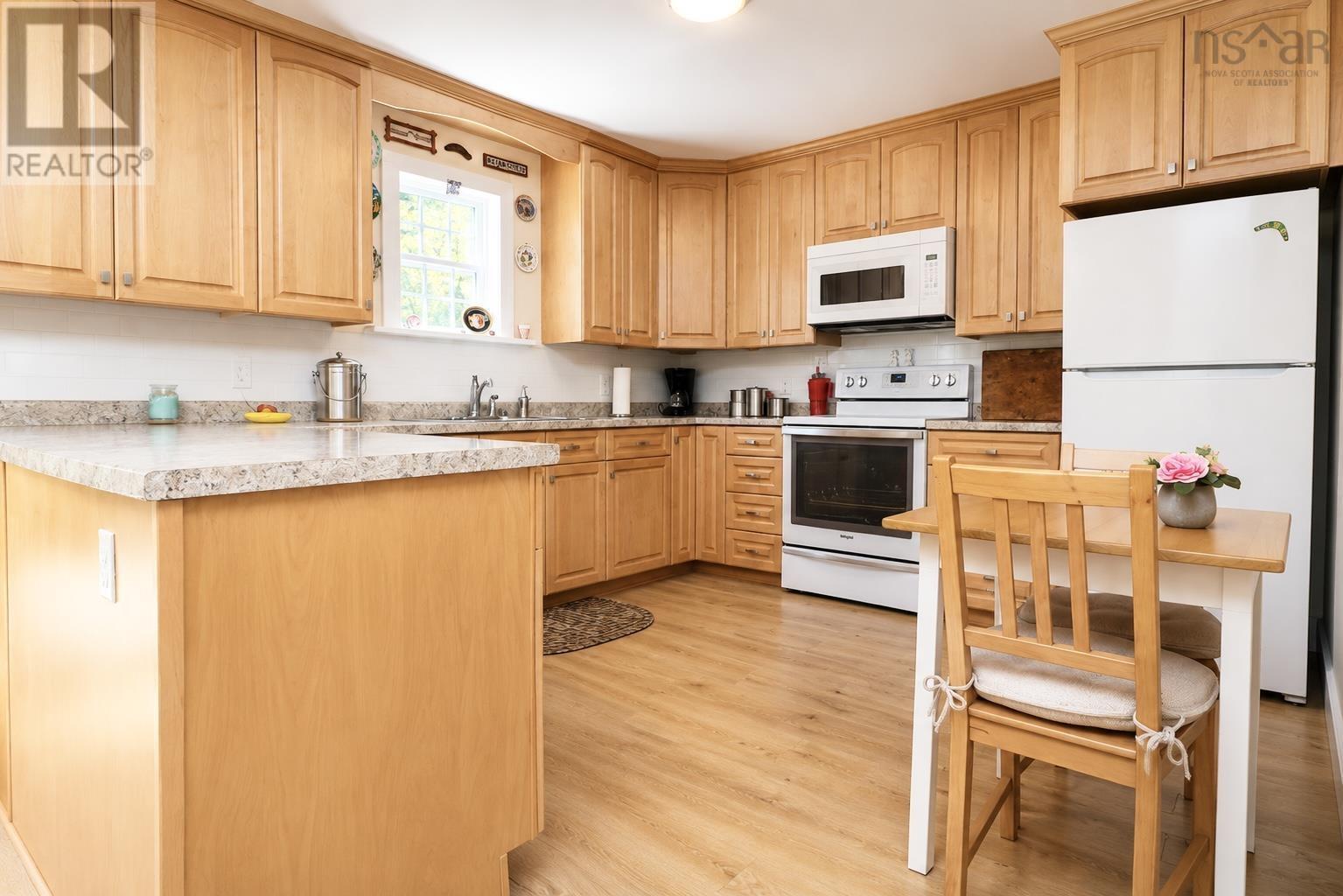 78 Whistle Stop Court, Westchester, Nova Scotia  B0M 2A0 - Photo 8 - 202613332