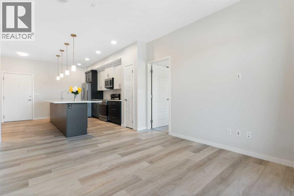 305, 200 Harvest Hills Place NE, Calgary, Alberta  T3K 2N3 - Photo 16 - A2328952