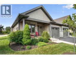 25 RICHARD Crescent, Smithville, Ontario