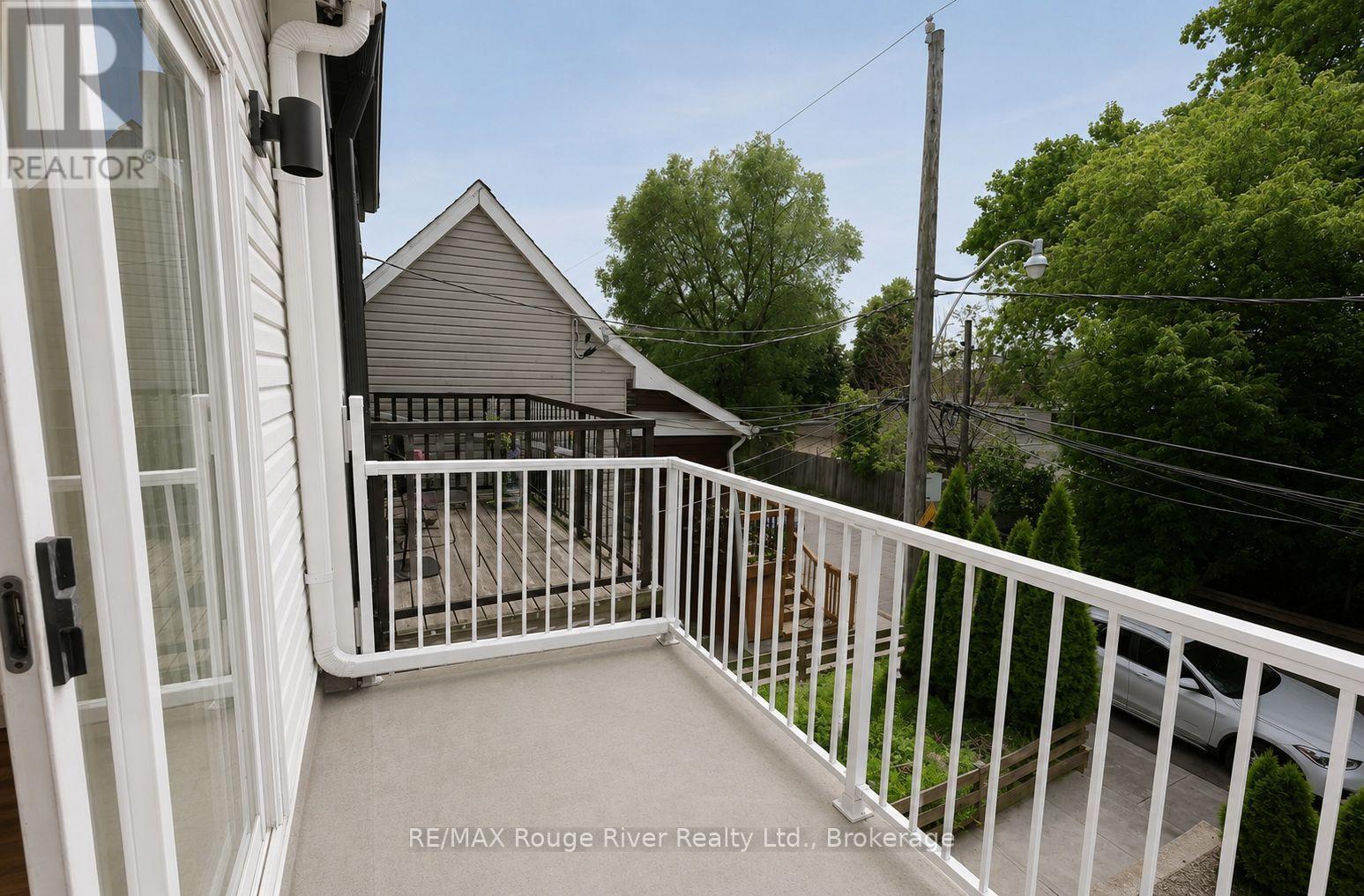 821 Craven Road, Toronto, Ontario  M4L 2Z7 - Photo 24 - E13608410