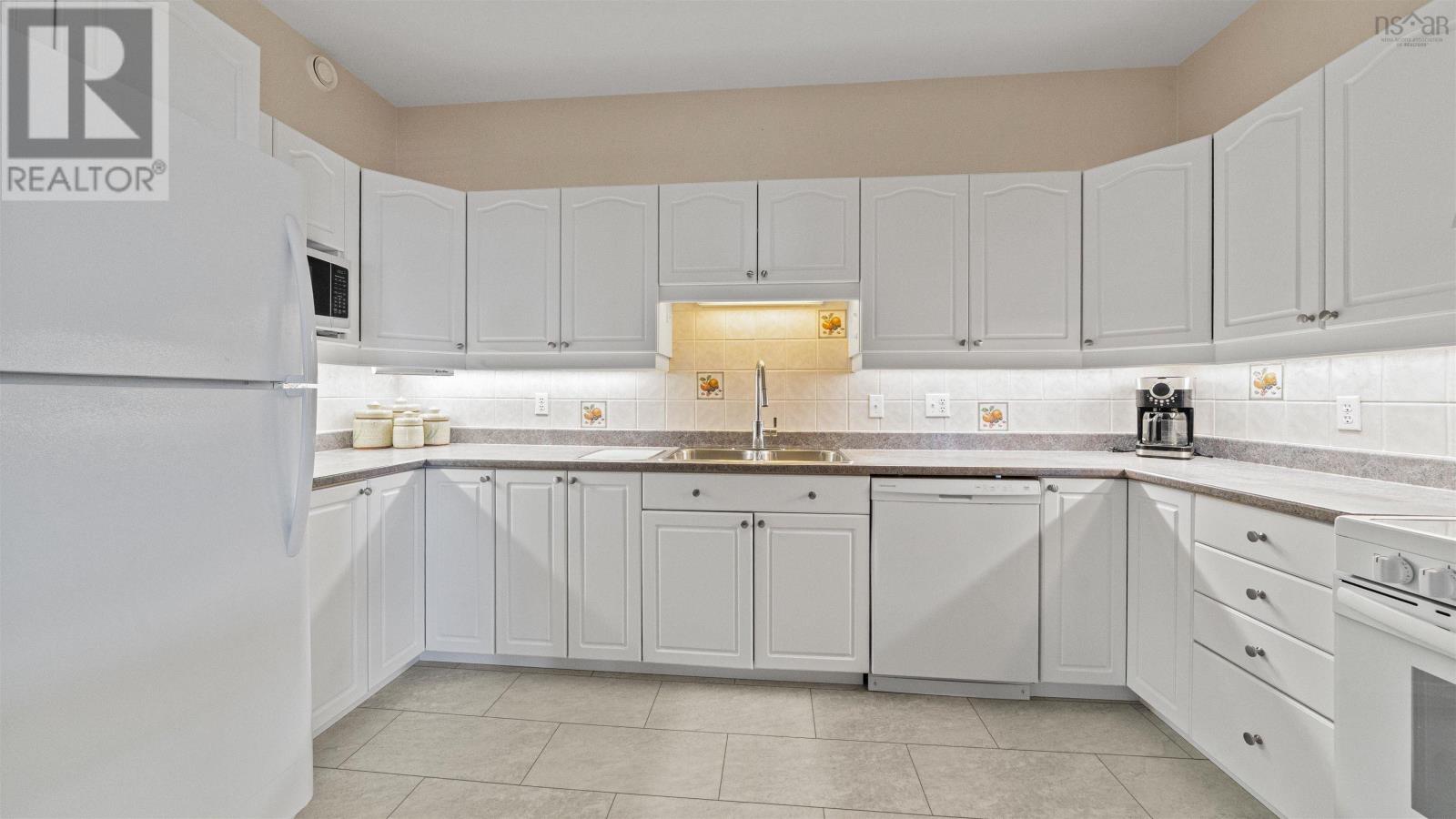 209 201 Walter Havill Drive, Halifax, Nova Scotia B3N 3J4 - Photo 16 - 202608028