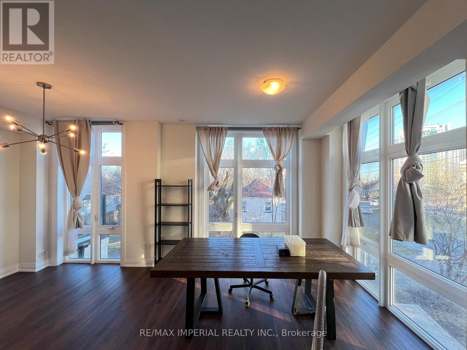93 - 23 ELDORA AVENUE, Toronto, Ontario
