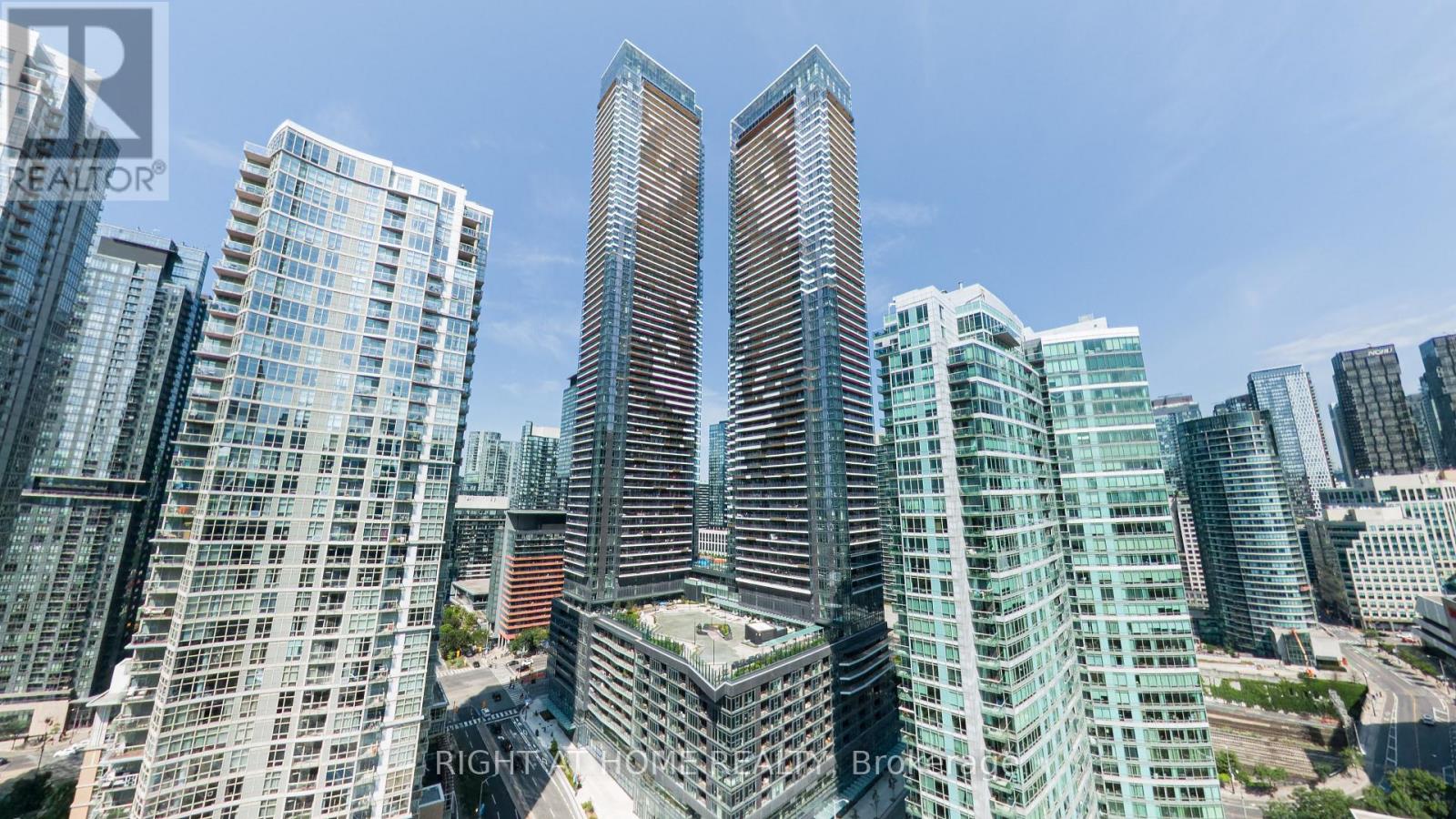 5606 - 1 Concord Cityplace Way, Toronto, Ontario  M5V 0X3 - Photo 50 - C13608492