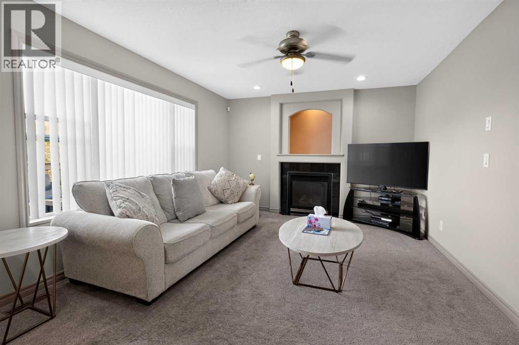 12605 Lakeshore Drive, Grande Prairie, Alberta  T8X 8C6 - Photo 12 - A2327964