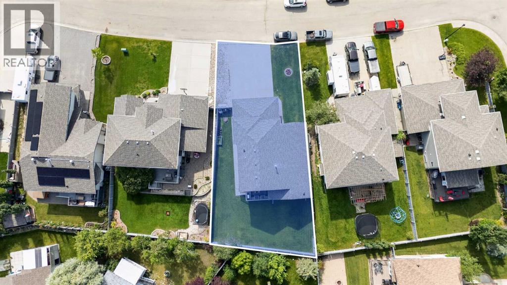 12605 Lakeshore Drive, Grande Prairie, Alberta  T8X 8C6 - Photo 3 - A2327964