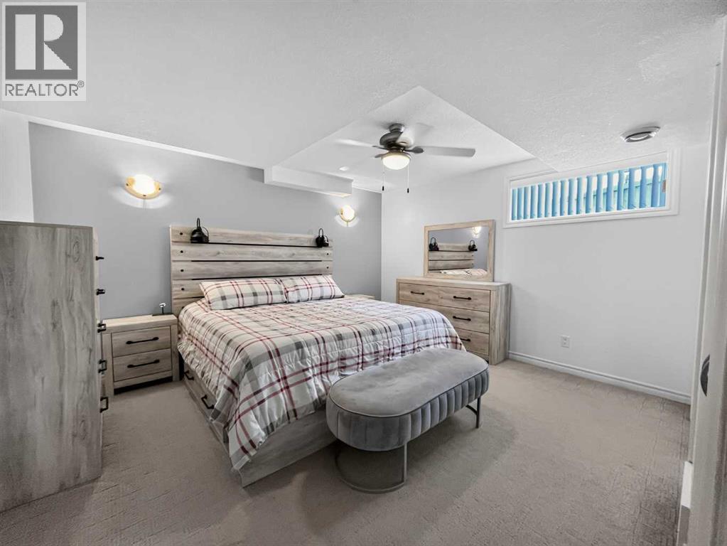 12605 Lakeshore Drive, Grande Prairie, Alberta  T8X 8C6 - Photo 31 - A2327964