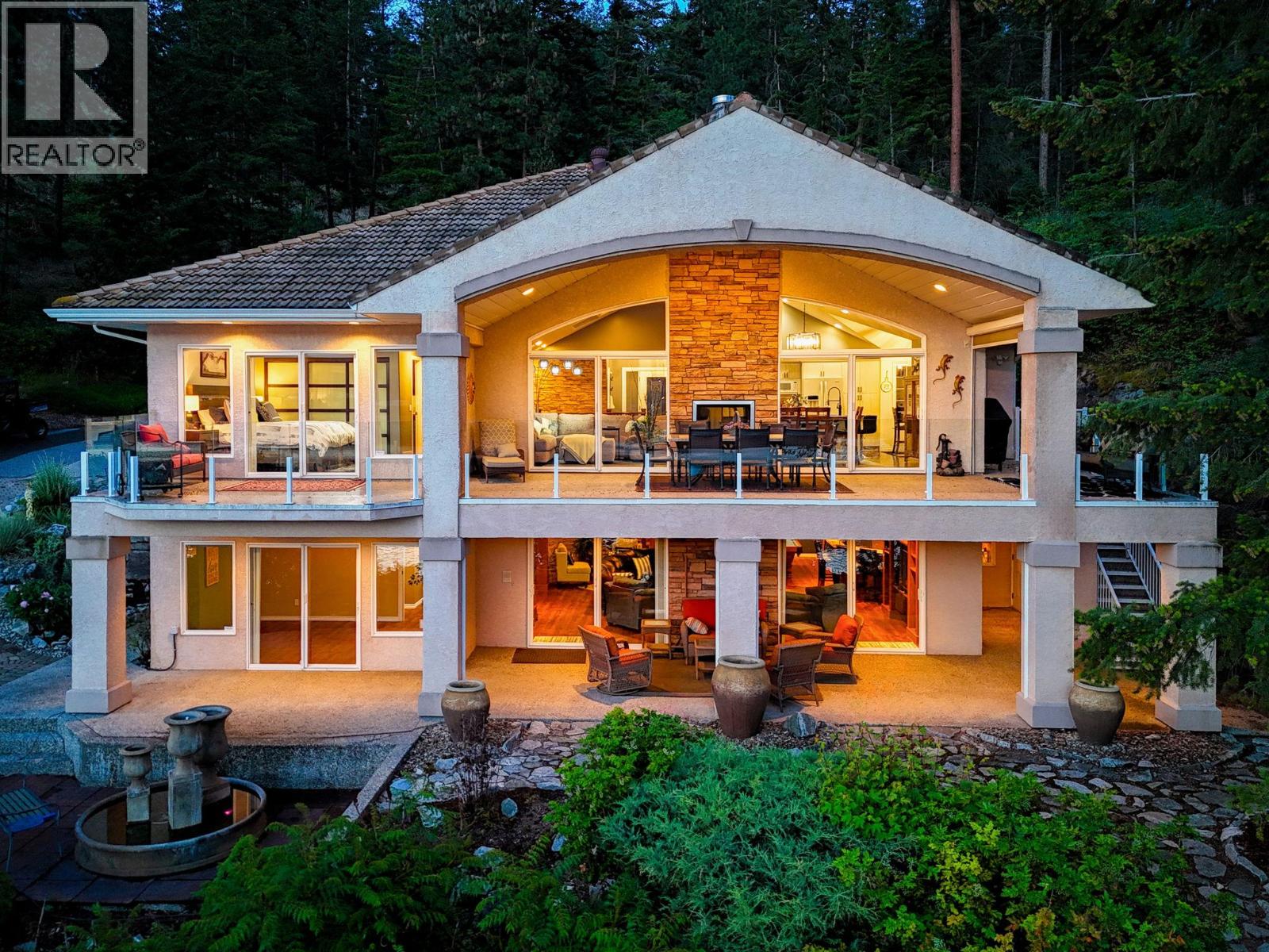 6650 Finch Road, Lake Country, British Columbia  V4V 1M9 - Photo 3 - 10388282