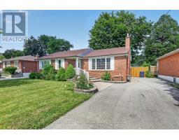 9 LEJUNE ROAD, Toronto, Ontario