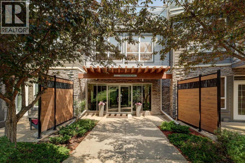 105, 11642 Valley Ridge Park Nw, Calgary, Alberta  T3B 5Z5 - Photo 1 - A2329477