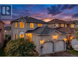 22 KELSEY CRESCENT, Barrie, Ontario