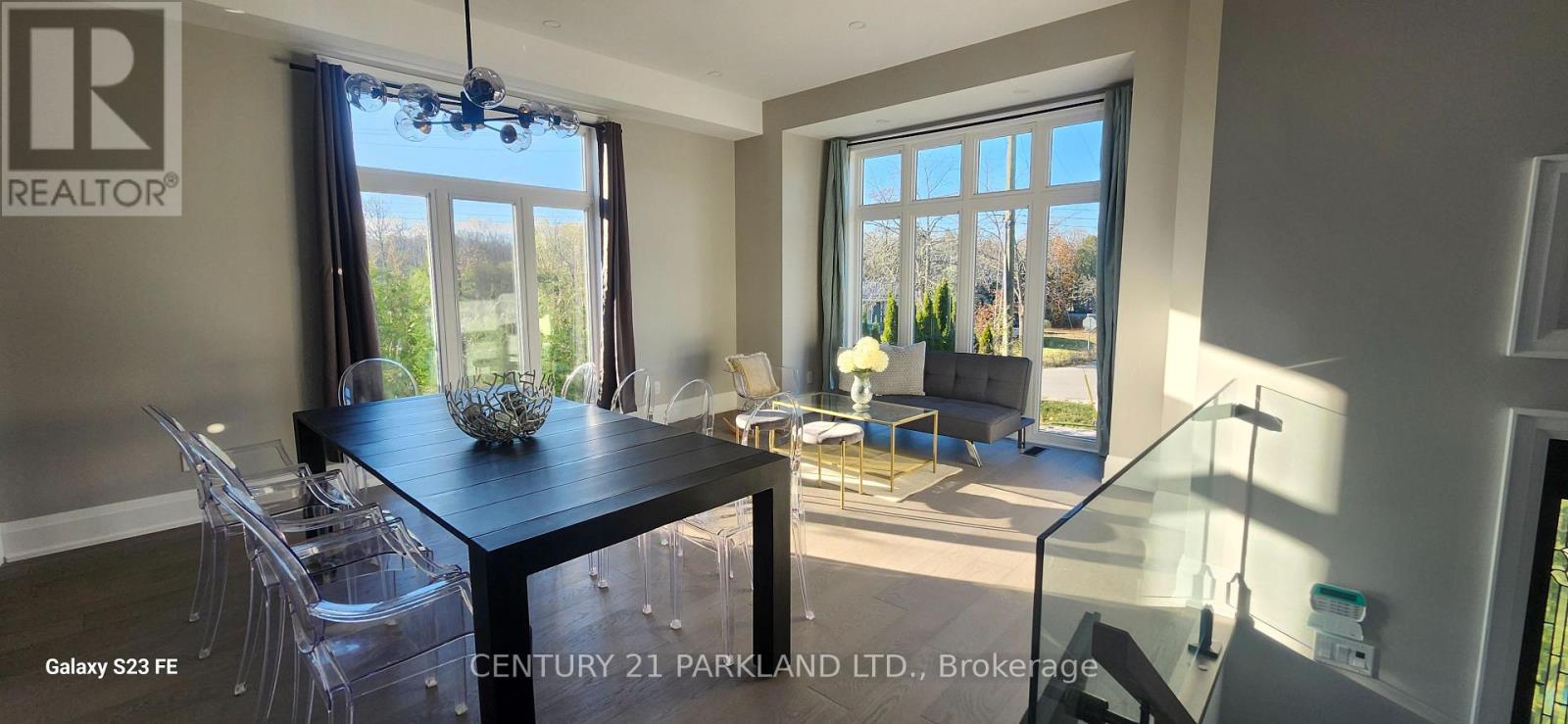 15 Stanley Avenue, Oro-Medonte, Ontario  L0L 1T0 - Photo 11 - S13608476