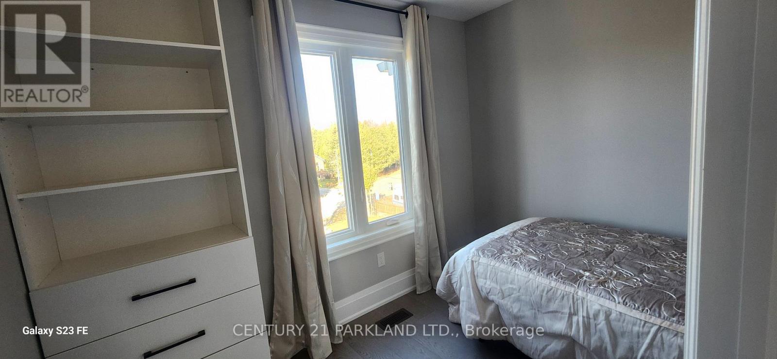 15 Stanley Avenue, Oro-Medonte, Ontario  L0L 1T0 - Photo 30 - S13608476