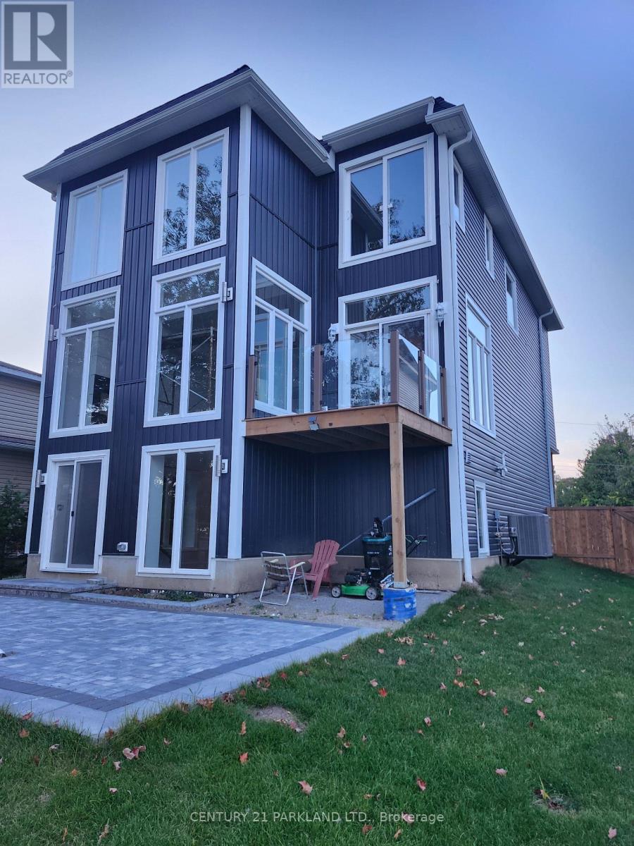15 Stanley Avenue, Oro-Medonte, Ontario  L0L 1T0 - Photo 39 - S13608476