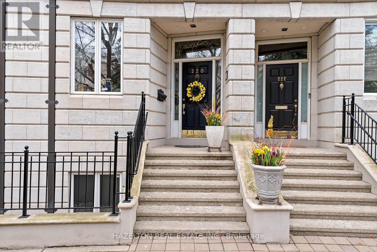 220 Walmer Road, Toronto, Ontario  M5R 3R7 - Photo 3 - C13070988