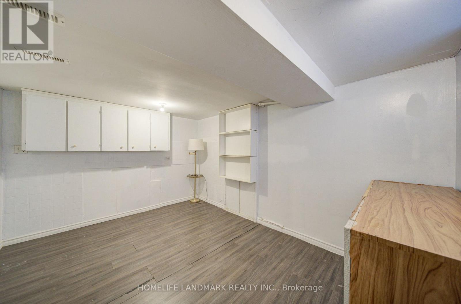 19 Armstrong Avenue, Toronto, Ontario  M6H 1V9 - Photo 14 - W13608400