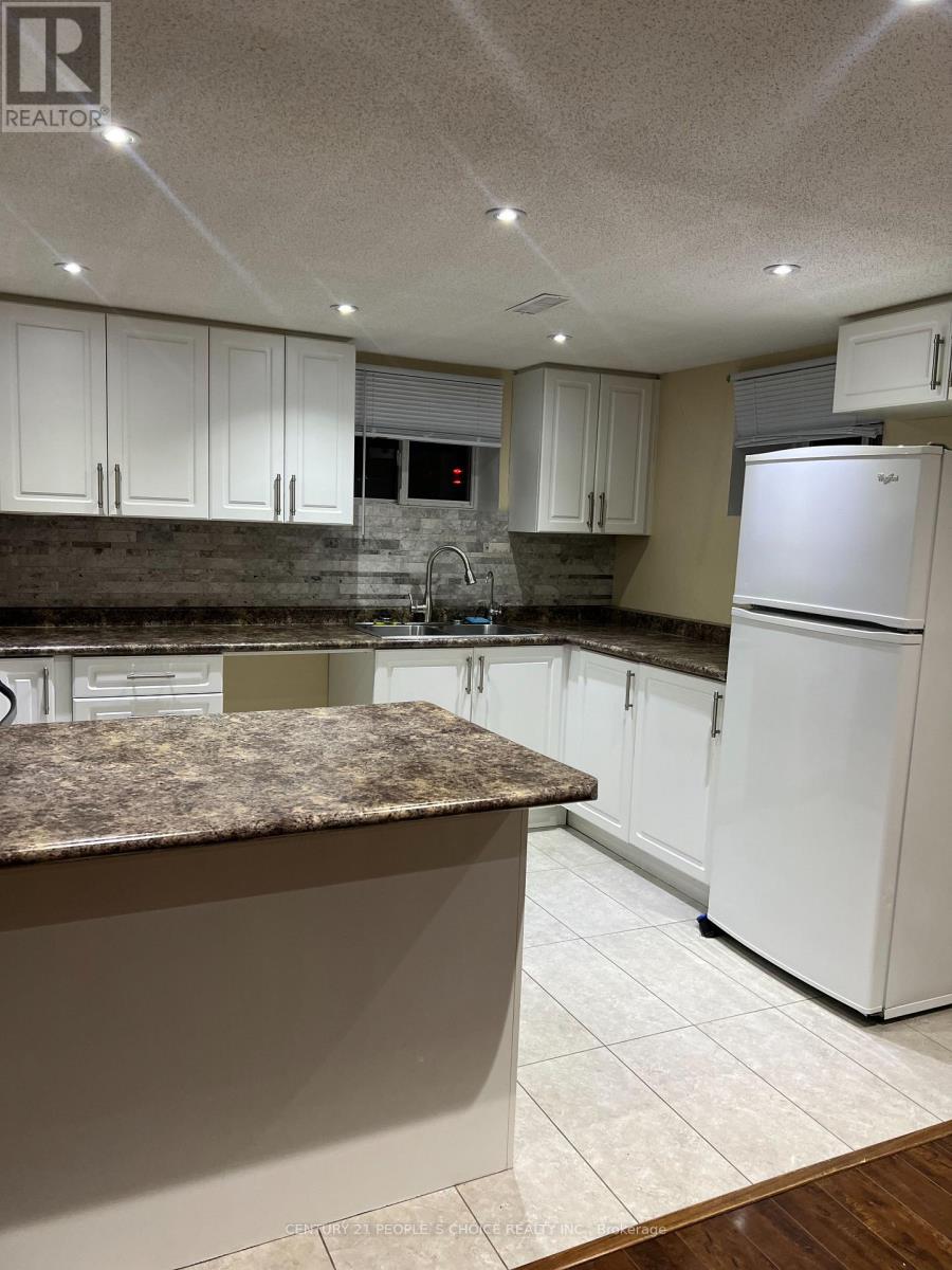 66 Stavely Crescent, Toronto, Ontario  M9W 2C7 - Photo 2 - W13608462