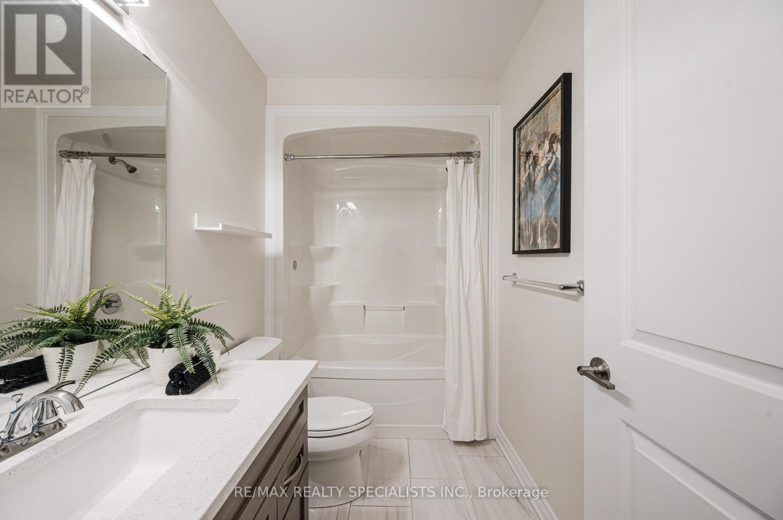 27 Harmony Way, Thorold, Ontario  L2V 0B6 - Photo 35 - X13608348