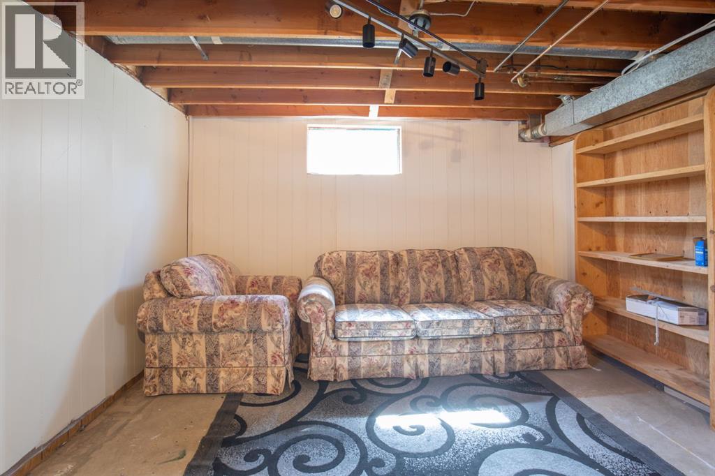11 Oxbow Street, Red Deer, Alberta  T4N 5C3 - Photo 23 - A2329519