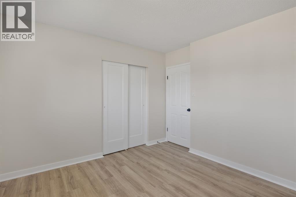 11 Oxbow Street, Red Deer, Alberta  T4N 5C3 - Photo 16 - A2329519