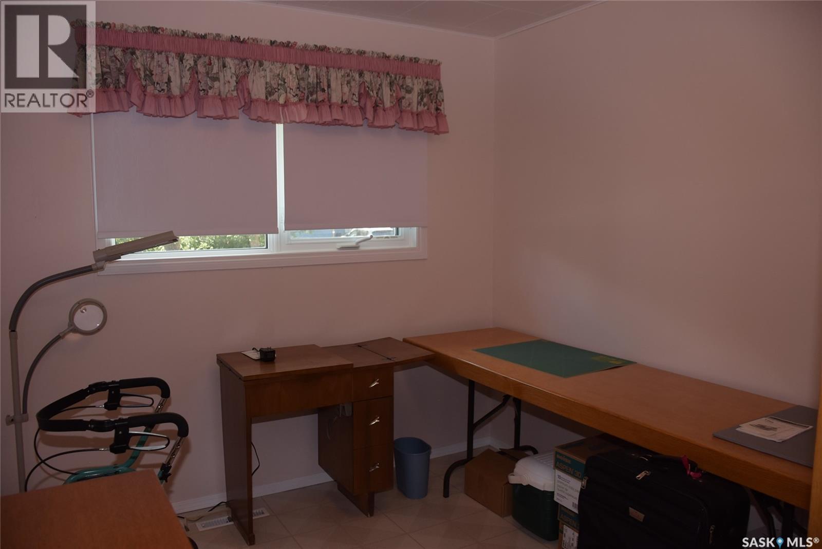 203 Lily Street, Balcarres, Saskatchewan  S0G 0C0 - Photo 24 - SK043743