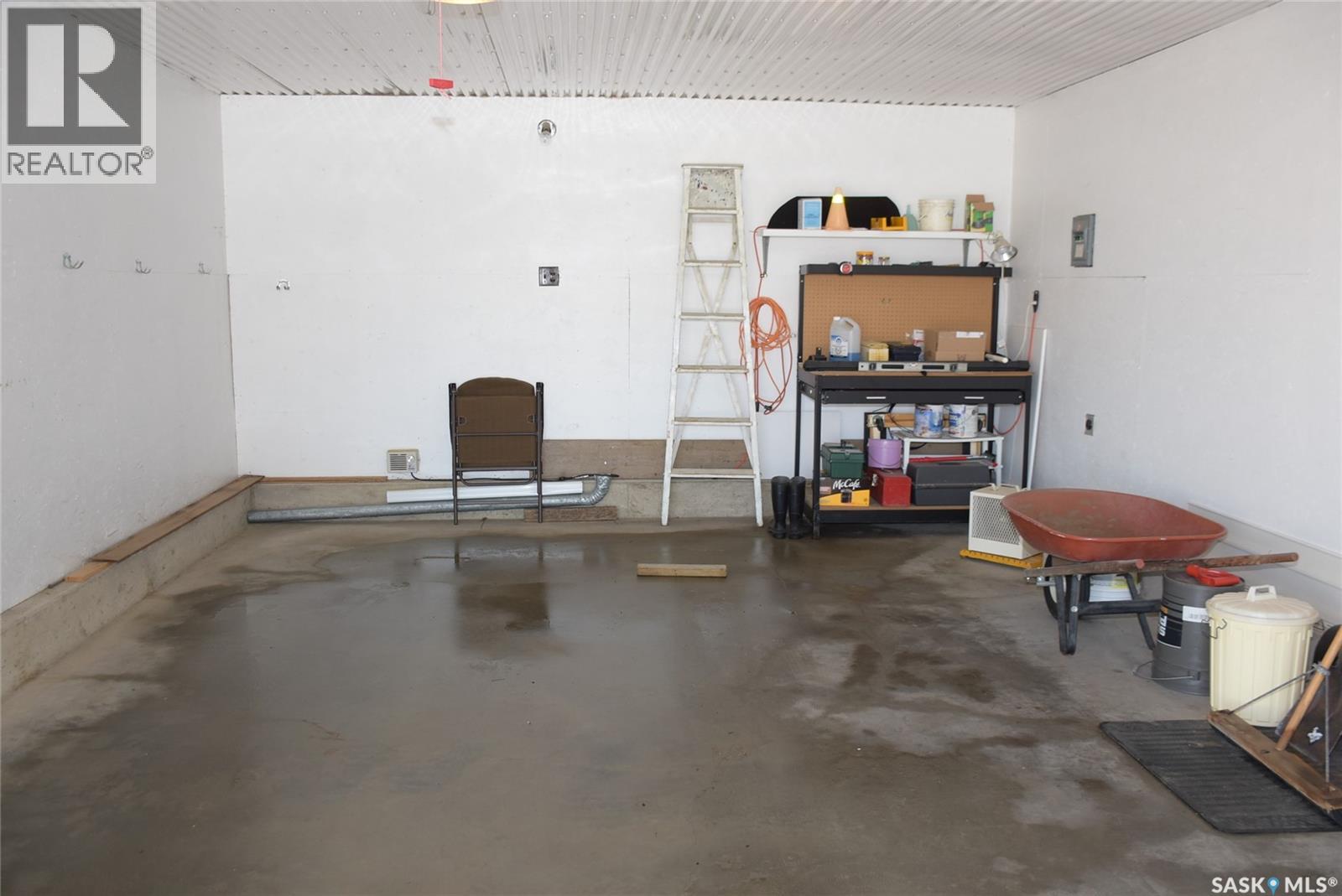 203 Lily Street, Balcarres, Saskatchewan  S0G 0C0 - Photo 34 - SK043743
